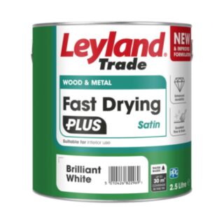 Leyland Trade Fast Drying Plus Satin Paint Brilliant White 2.5ltr