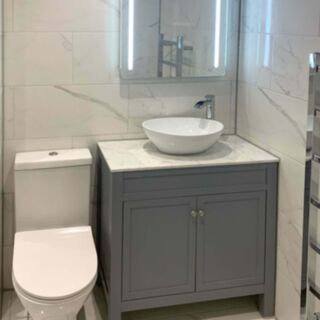 Carrara Blanco Wall & Floor Tile Marble Effect Porcelain Gloss White Gloss 10x600x1200mm