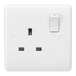 Knightsbridge Curved Edge Switched Socket Double Pole 1 Gang 13Amp White