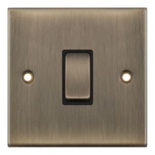 Selectric 5M Intermediate Switch 1 Gang 10Amp Antique Brass With Black Insert