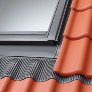 Velux Pro+ EDW CK04 2000 Single Tile Flashing For Tile Up To 120mm Thick 550x980mm