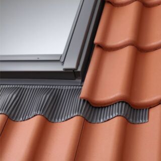 Velux Pro+ EDW SK06 2000 Single Tile Flashing For Tile Up To 120mm Thick 1140x1180mm