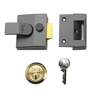 Yale® P85 Deadlocking Nightlatch Dark Metallic Grey & Brass Cylinder 40mm